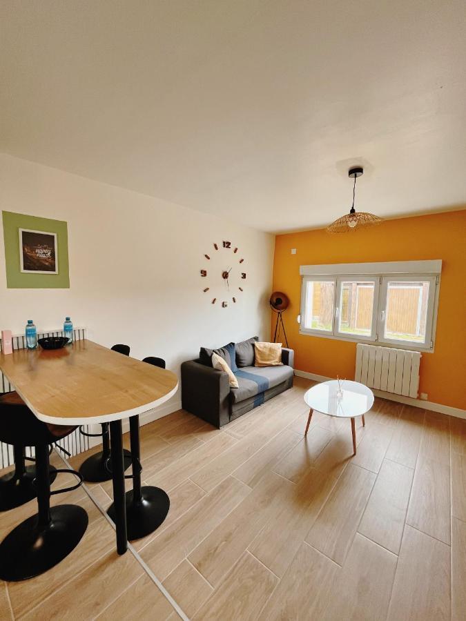 Happy House Apartment Torcenay Exterior photo